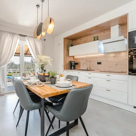 Family Friendly House With A Swimming Pool Privlaka, Zadar - 21280 *
