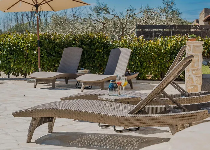 Family Friendly House With A Swimming Pool Privlaka, Zadar - 21280